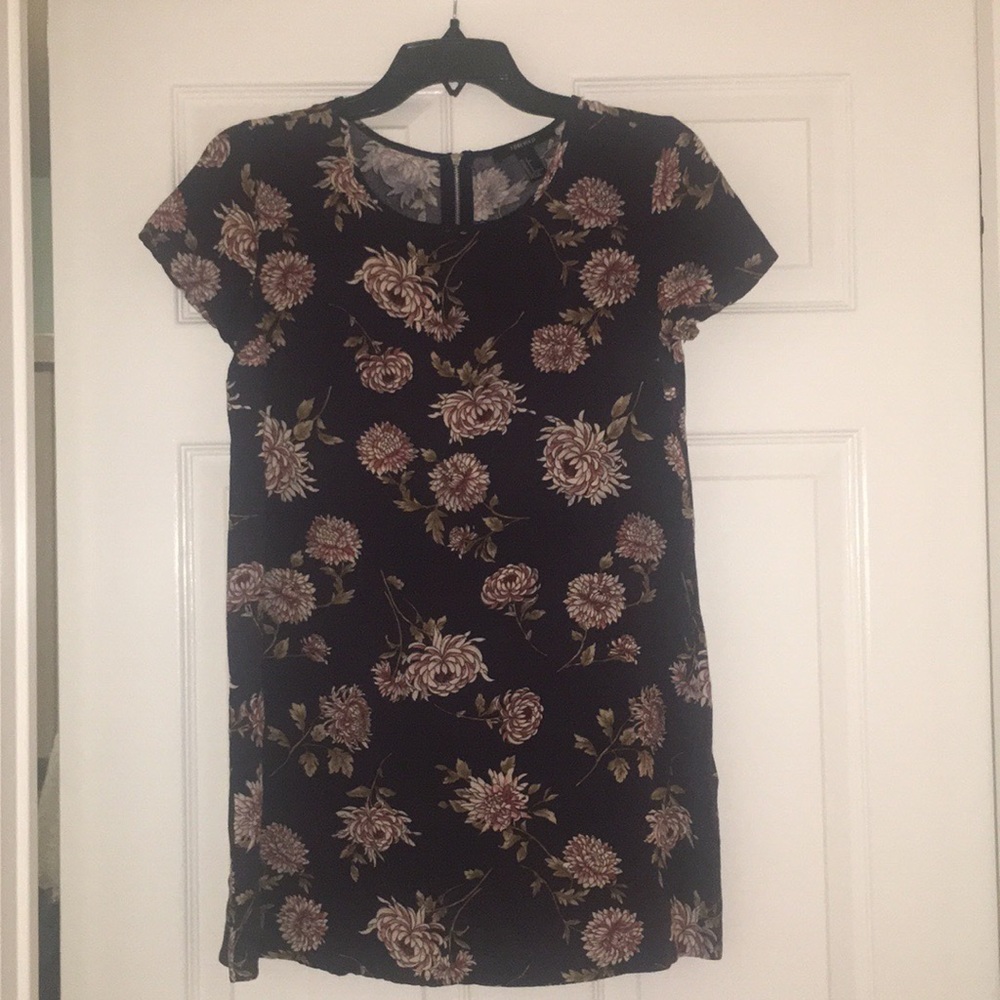 T-shirt dress